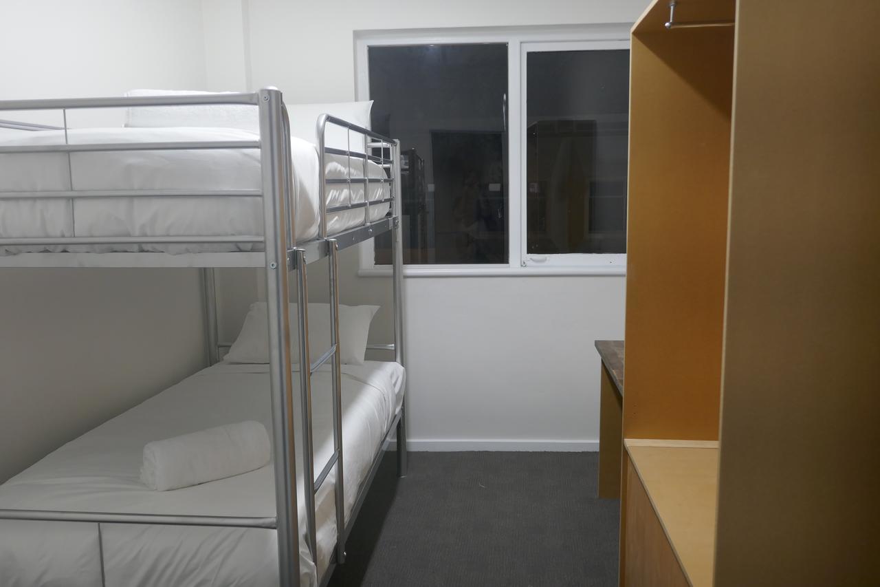 Okeefes Hotel Backpackers Λόντσεστον Εξωτερικό φωτογραφία